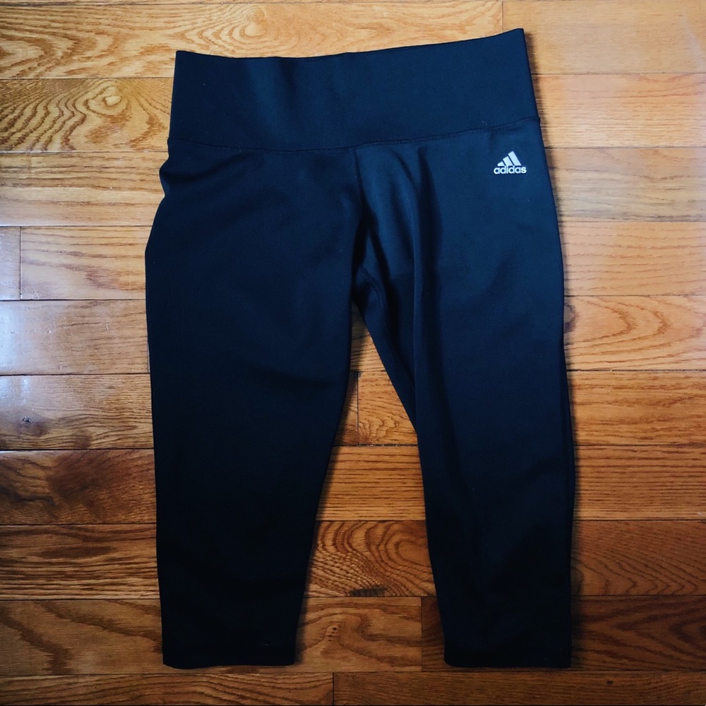 adidas Leggings in Black Size Large